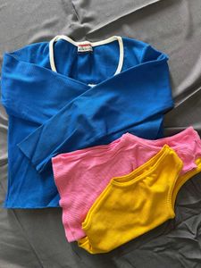 Sky Blue Ribbed Full Hands Top