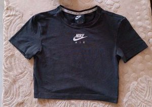 Nike Air Crop Top.