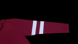 Very Comfortable Maroon With White Ti Shirt