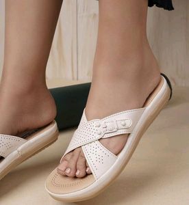White Colour Slipper No Flows