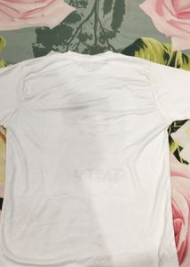 BTS V White Tshirt