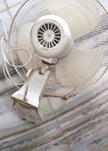 BAJAJ WALL FAN
