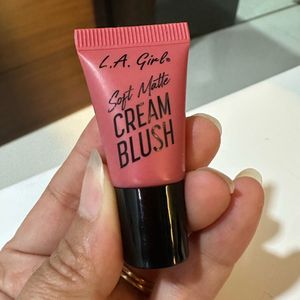 L.A. Girl Soft Matte Cream Blush for Cheeks &amp; Lips
