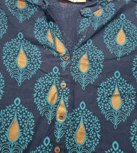 Set of 2 patterned kurtis