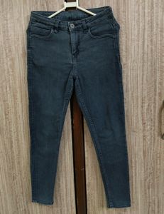 Roadster Black Jeans (28)