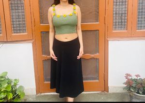 Olive Sunflower Top 🌻