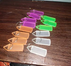 Set of 14 keychain with nametags