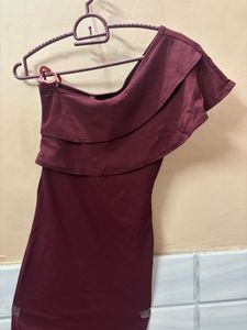 Chic One-Shoulder Party Dress