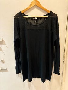 Elegant Over Size Lace Long Sleeve Top