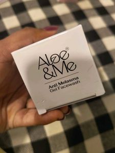 Anti Melasma Gel Facewash.