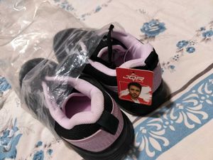 Shoes For Women&#39;s And Mens Too Anyone Can Use.