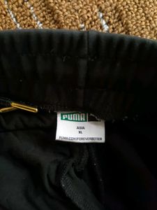 PUMA BLACK TRACKPANT