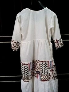 Embroidered White Kurti