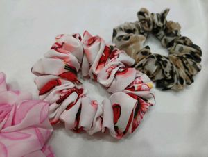 3 Big Scrunchies