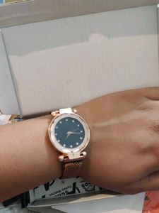 Rose Gold Mesh Watch