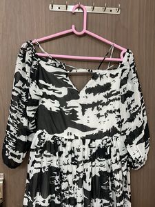 Black &amp; White Print Dress for L size