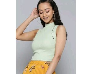 😃 Unused Stretchwear Fitted Top  😃