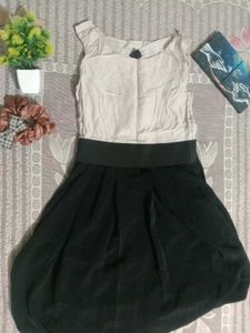Chic Two-Tone Party Dress