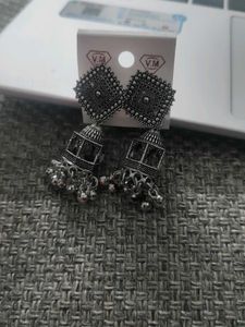 Jhumka Set