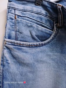 Faint Blue Jeans Size 34