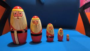 Santa Nesting Dolls