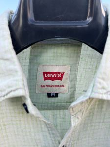 Levi&#39;s Casual Shirt