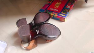 New Branded Comfortable Heels