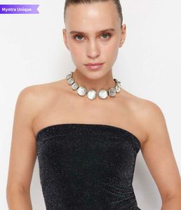 Trendyol Strapless Tube Crop Top