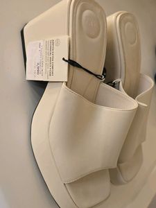 ZARA Airfit White Platform Sandals