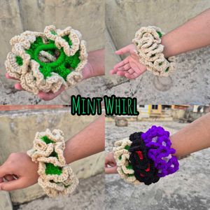 Crochet Scrunchie- Set Of 1