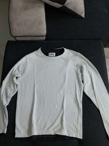 I Am Selling a Full Sleeve White Men's Tshirt