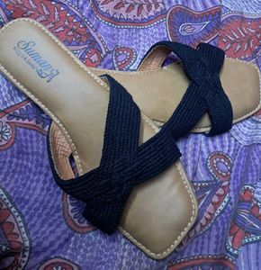 Stylish Black Strap Sandals