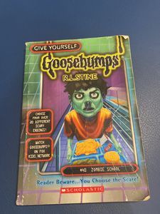 Goosebumps #40 Zombie School
