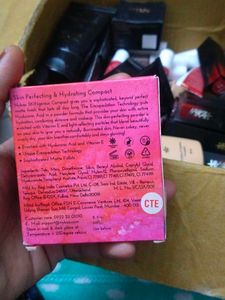 nykaa hydrating foundation.