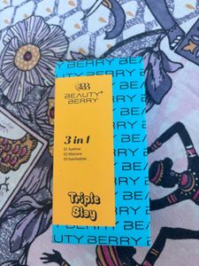 Beauty Berry 3in1 Makeup