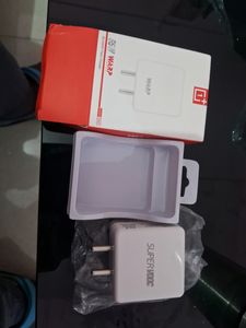 Oneplus 65 Watt Dash Charger Dock