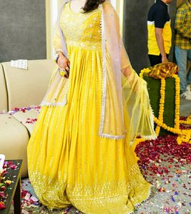 Heavy gown