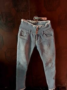 Frayed Hem Denim Jeans