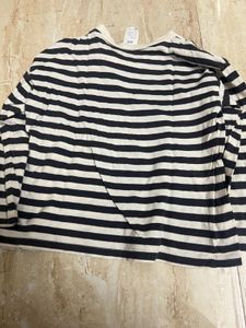 H&amp;M Tshirt 12-18months