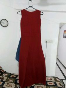 Red Sleeveless Dress
