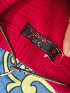 New Stylish Majenta woolen kurti in L 40 size