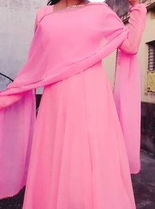 Elegant Pink Kurta Set