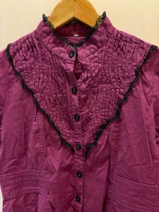 Vintage Lace Trim Strachable Top