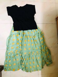 Green floral skirt &amp; Black top Set