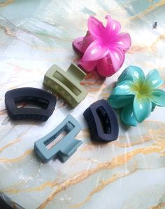 Hair accessories