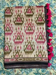 Used Peach Pink Color Saree For 199