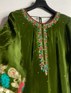 💚 Shades of Green: Mehendi Function Must-Haves