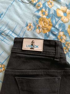 Blue &amp; Black Minimal Straight Jeans For Girls