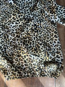 Lightweight Georgette Leopard Print Top