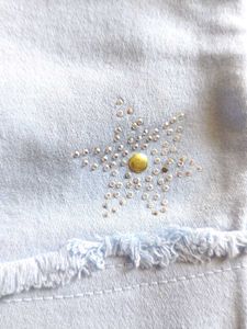 White Multicolour Top With Blue Jeans